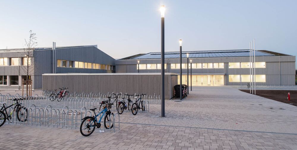 Ocenené s Nemeckou cenou za architektúru: Gymnázium Schmuttertal v Diedorfe.